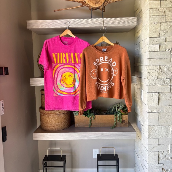 Nirvana Tee & Smiley World Sweatshirt  - Double Fun! - Picture 2 of 6